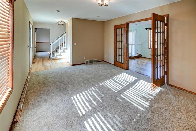 726 Basswood Avenue, Verona, WI 53593