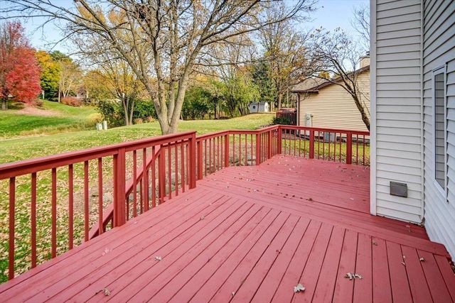 726 Basswood Avenue, Verona, WI 53593