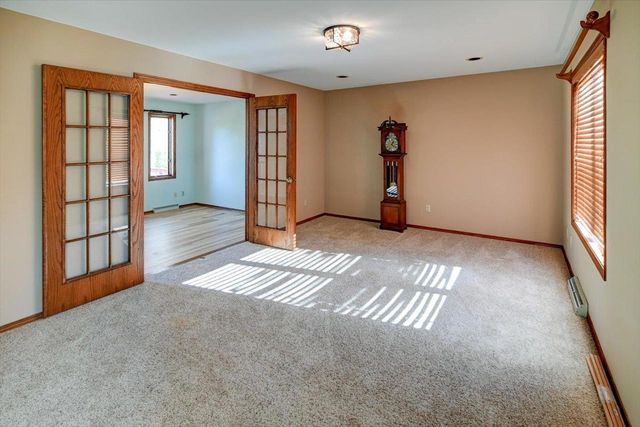 726 Basswood Avenue, Verona, WI 53593