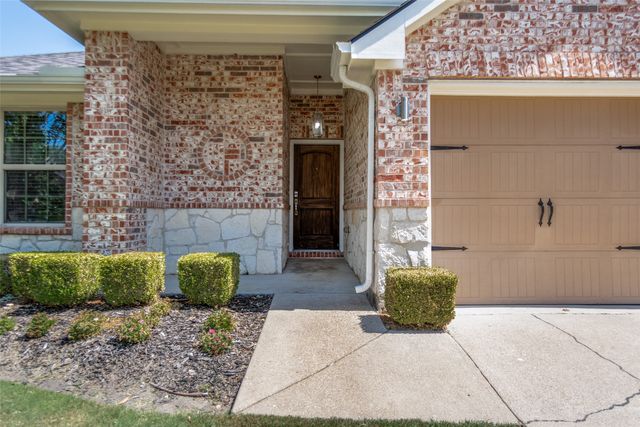 7046 Belteau Lane, Dallas, TX 75227