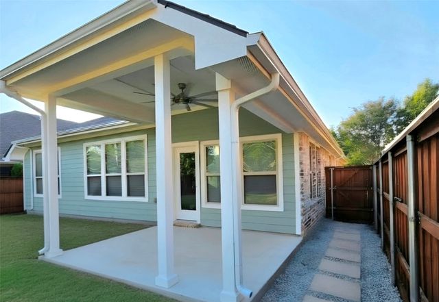 7046 Belteau Lane, Dallas, TX 75227