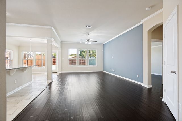 7046 Belteau Lane, Dallas, TX 75227
