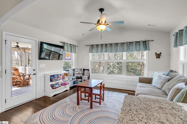 25 Yorkmont Way, Greer, SC 29651