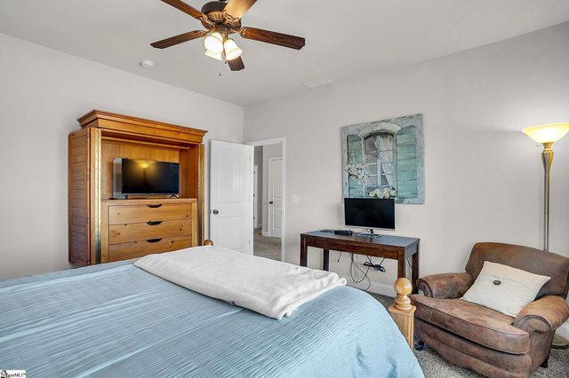 25 Yorkmont Way, Greer, SC 29651