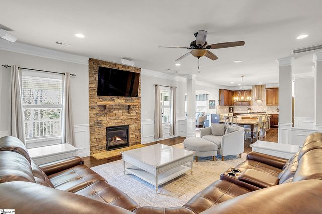 25 Yorkmont Way, Greer, SC 29651