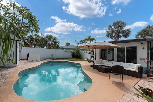 430 88TH AVENUE, St Pete Beach, FL 33706