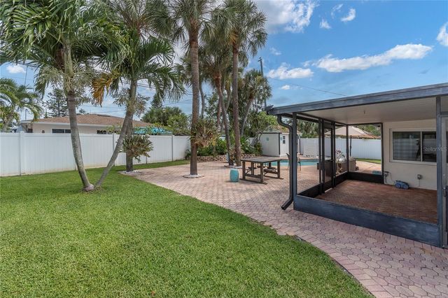 430 88TH AVENUE, St Pete Beach, FL 33706