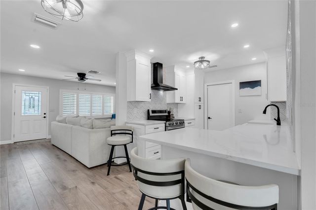 430 88TH AVENUE, St Pete Beach, FL 33706