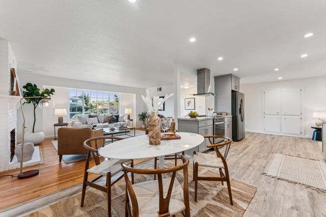 885 Tara Hills Dr, Pinole, CA 94564