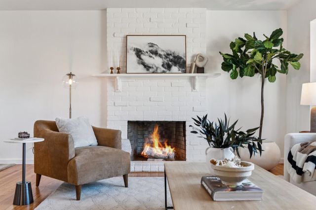 885 Tara Hills Dr, Pinole, CA 94564