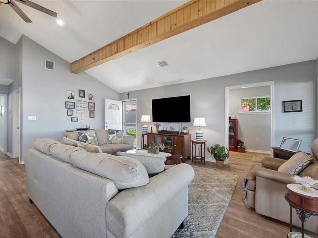 286 Cypress Road, Livingston, TX 77351