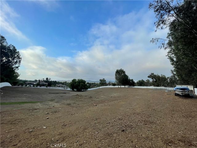 25452 Edna, Murrieta, CA 92562