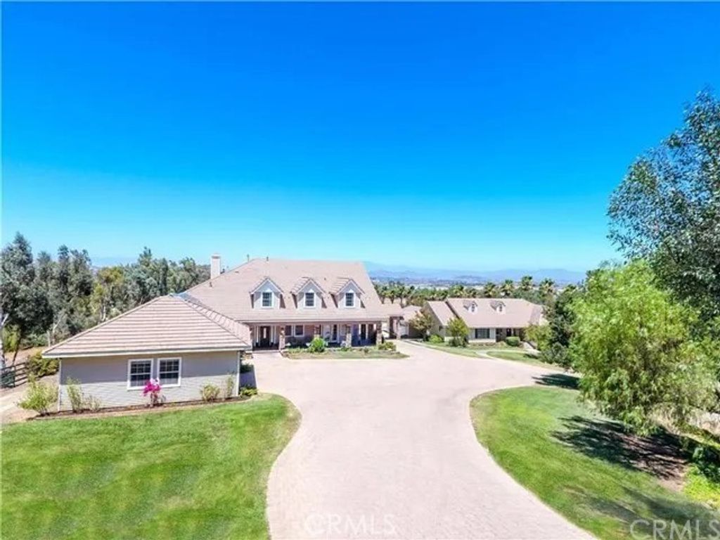 25452 Edna, Murrieta, CA 92562