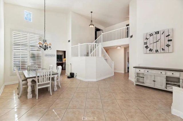 1040 Nighthawk Drive, Corona, CA 92881