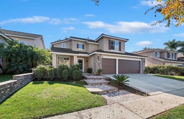 1040 Nighthawk Drive, Corona, CA 92881