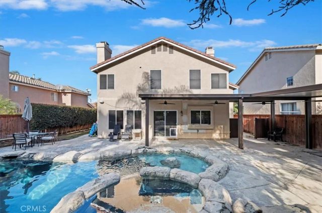 1040 Nighthawk Drive, Corona, CA 92881