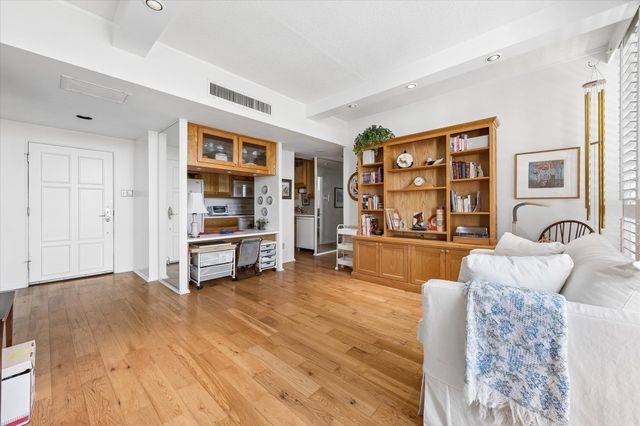 1801 Lavaca ST 3M, Austin, TX 78701