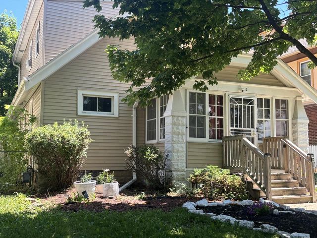 2712 N 50th STREET, Milwaukee, WI 53210