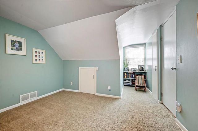 4827 W 78TH Terrace, Prairie Village, KS 66208