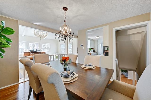 4827 W 78TH Terrace, Prairie Village, KS 66208