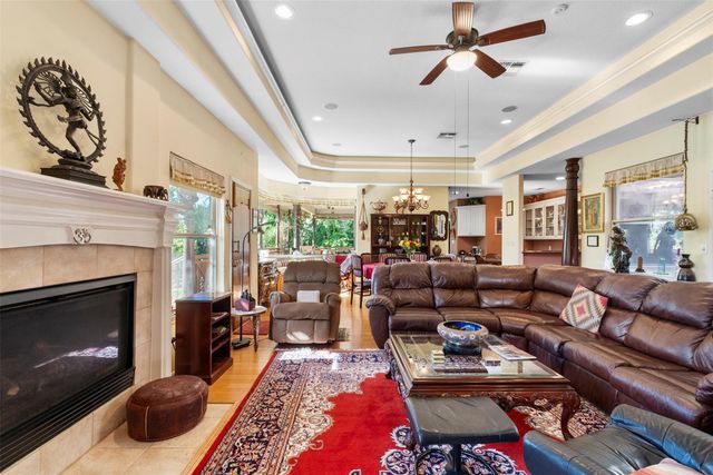 6962 Amie Lane, Pearland, TX 77584
