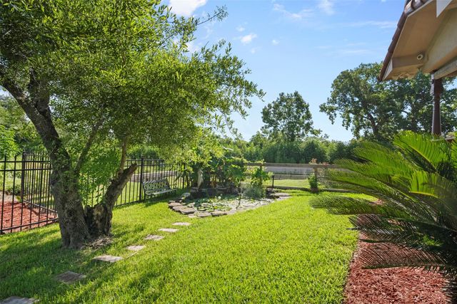 6962 Amie Lane, Pearland, TX 77584