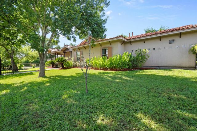 6962 Amie Lane, Pearland, TX 77584