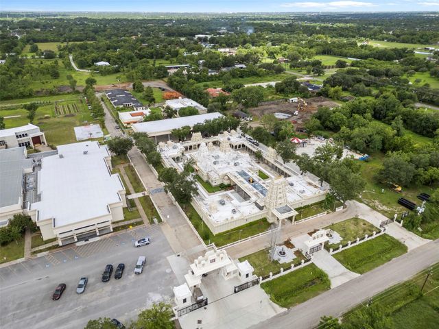 6962 Amie Lane, Pearland, TX 77584