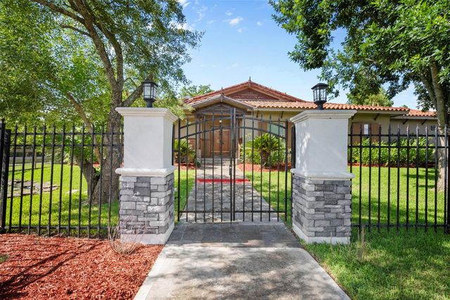 6962 Amie Lane, Pearland, TX 77584