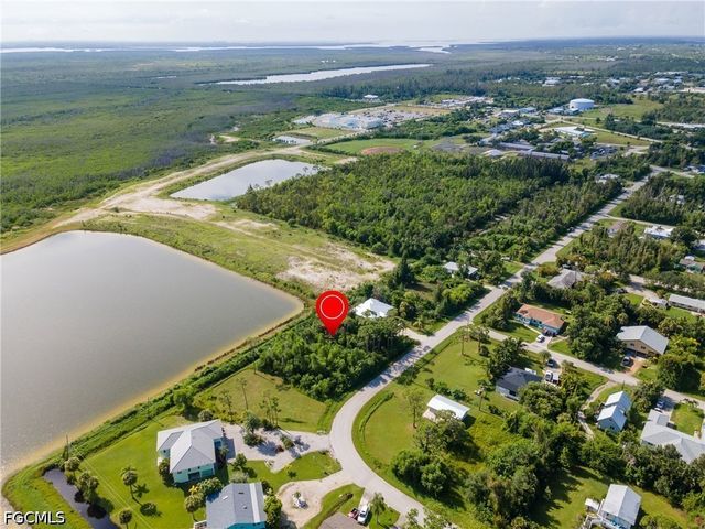 5324 Birdsong LN, Bokeelia, FL 33922