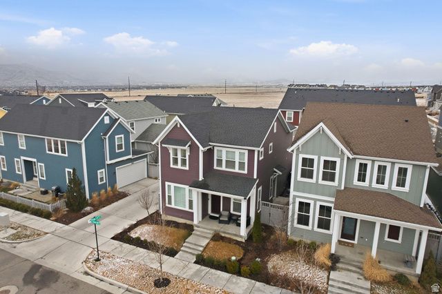 11594 S SKYWARD RD, South Jordan, UT 84009