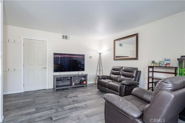 72 Bluejay, Irvine, CA 92604