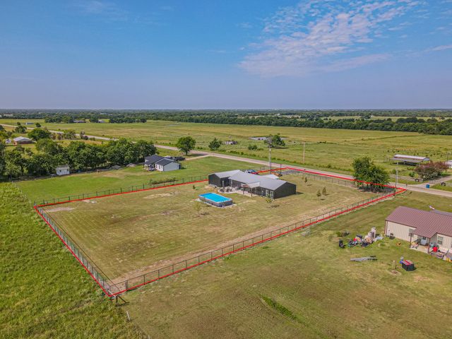 4340 Fm 1563, Wolfe City, TX 75496