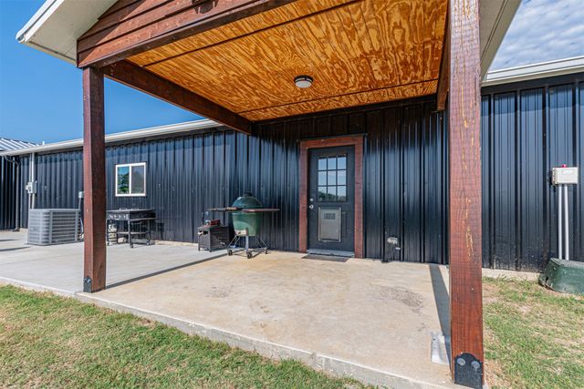 4340 Fm 1563, Wolfe City, TX 75496