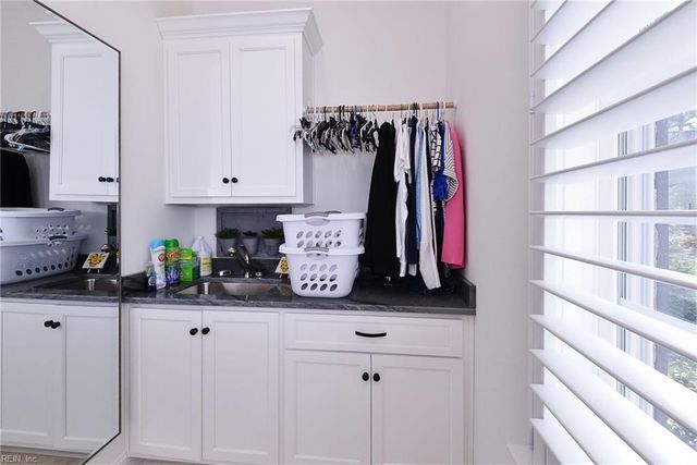 104 Stoke Poges, Williamsburg, VA 23188