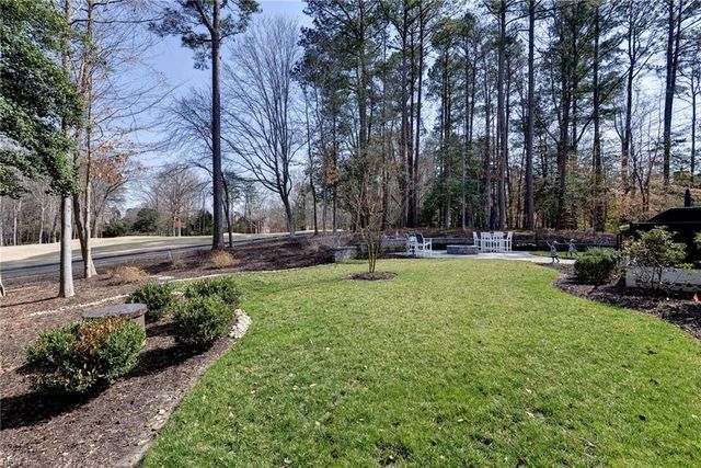 104 Stoke Poges, Williamsburg, VA 23188