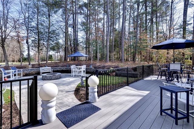 104 Stoke Poges, Williamsburg, VA 23188