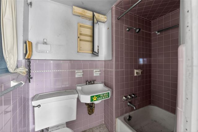 6620 GULFPORT BOULEVARD S, South Pasadena, FL 33707