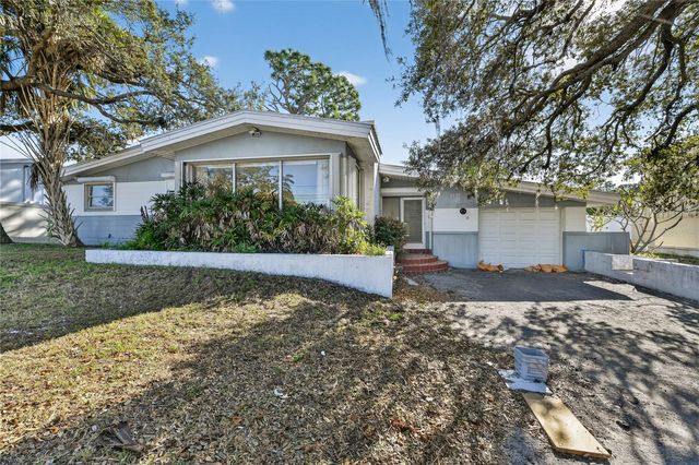 6620 GULFPORT BOULEVARD S, South Pasadena, FL 33707