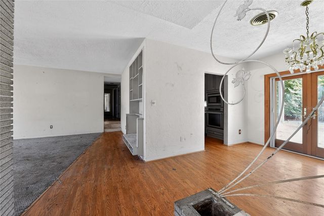 6620 GULFPORT BOULEVARD S, South Pasadena, FL 33707