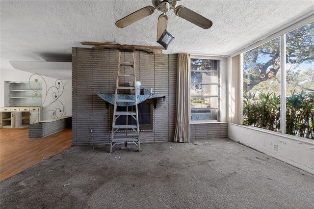 6620 GULFPORT BOULEVARD S, South Pasadena, FL 33707