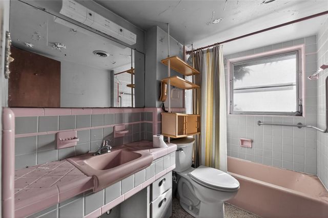 6620 GULFPORT BOULEVARD S, South Pasadena, FL 33707