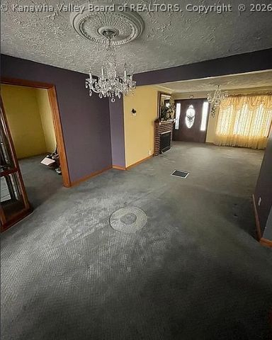 2222 Robin Avenue, East Bank, WV 25067