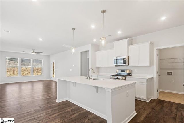 1424 Harper Mae Drive, Spartanburg, SC 29303