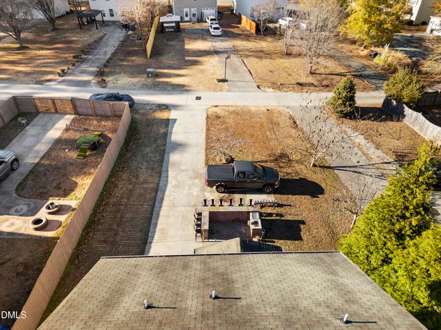 6 Toms Rock Place, Durham, NC 27704