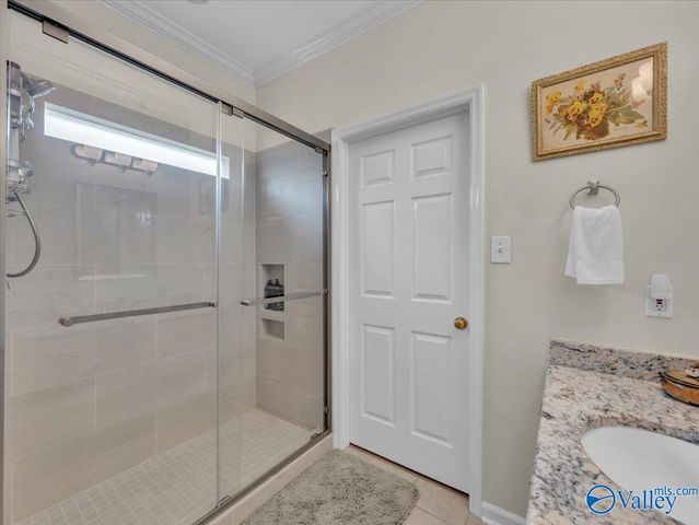 1941 Red Sunset Drive, Decatur, AL 35603