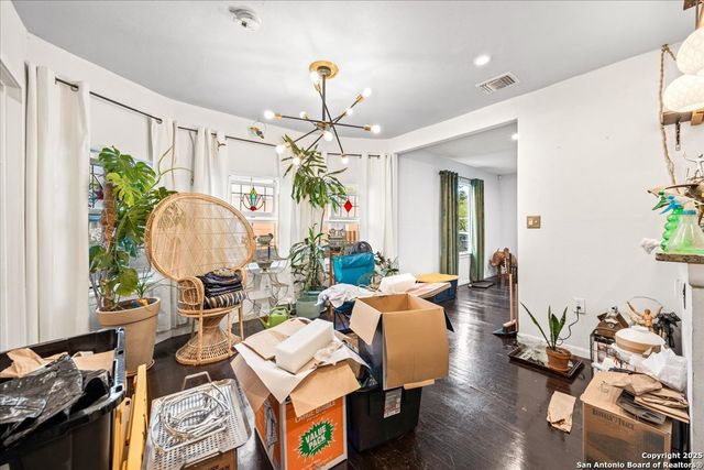 1402 Mardell, San Antonio, TX 78201