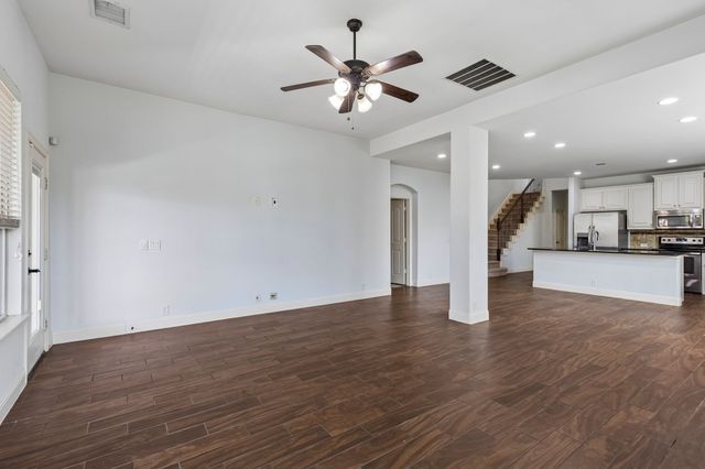 705 Austin Lane, Lavon, TX 75166