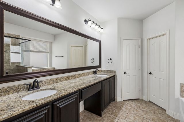 705 Austin Lane, Lavon, TX 75166