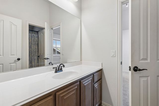 705 Austin Lane, Lavon, TX 75166